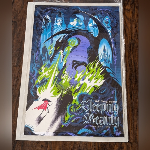Disney Other - Mondo's d23 expo 2024 limited edition, screenprinted SLEEPING BEAUTY poster